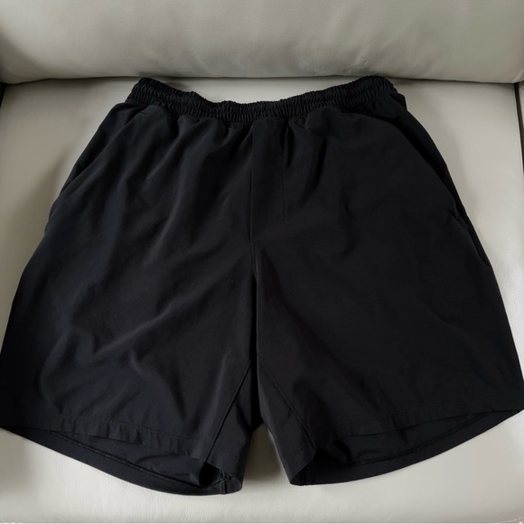 Lululemon Mens Athletic Sports Shorts Black Size Medium - Picture 1 of 3